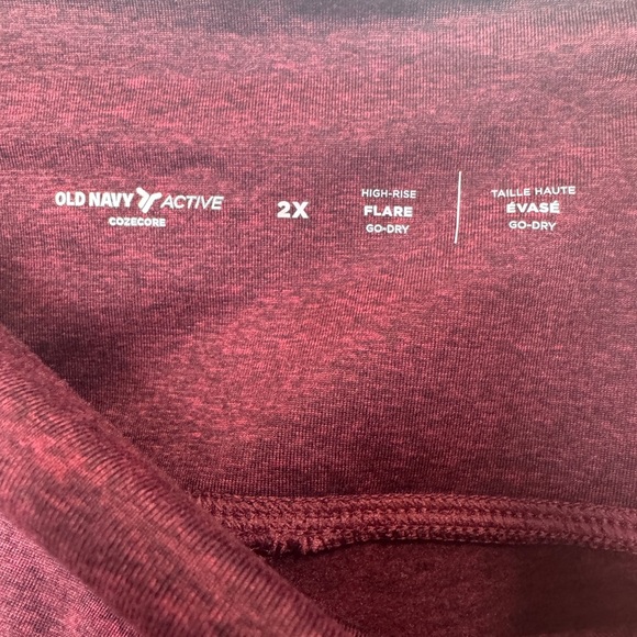 Old Navy High Rise Flare Leggings Burgundy - Picture 3 of 8